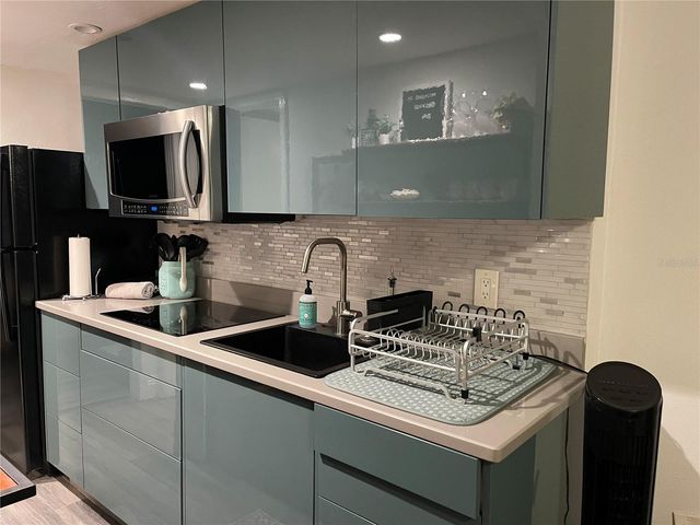 1983 ABRICO DRIVE 5, Lutz, FL 33558