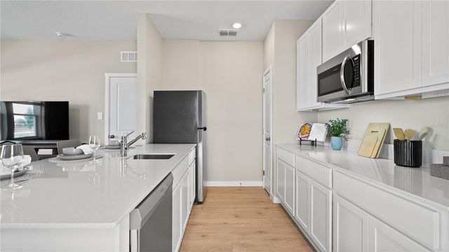 5561 MORANT BAY PATH, Kissimmee, FL 34758
