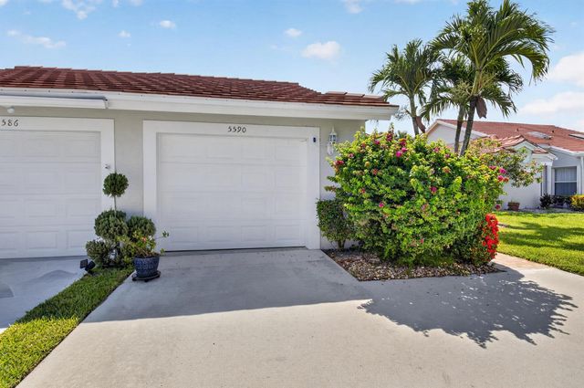 5590 Royal Lake Circle, Boynton Beach, FL 33437