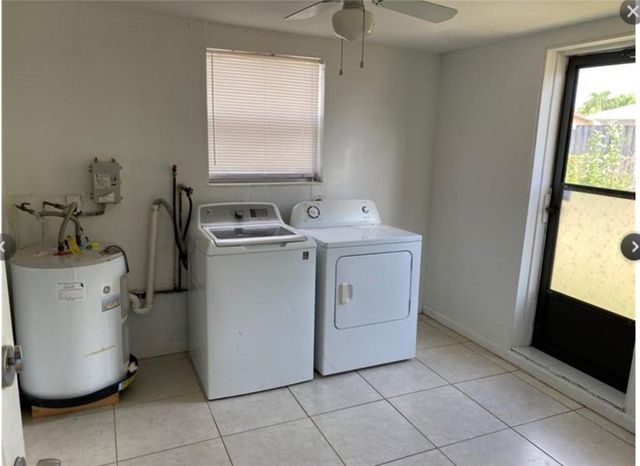 7821 NW 14th Street, Pembroke Pines, FL 33024