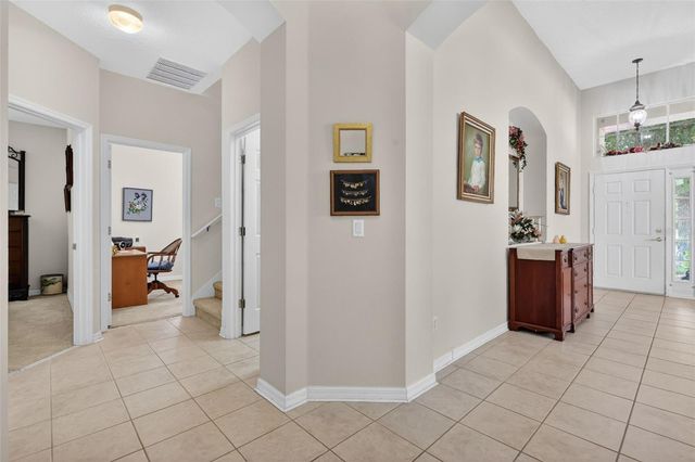 8051 SAINT JAMES WAY, Mount Dora, FL 32757