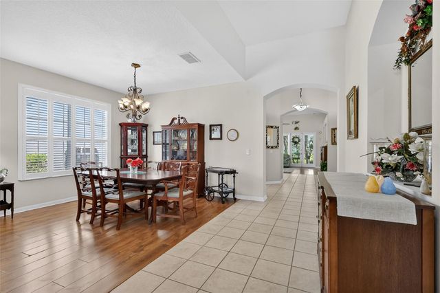 8051 SAINT JAMES WAY, Mount Dora, FL 32757