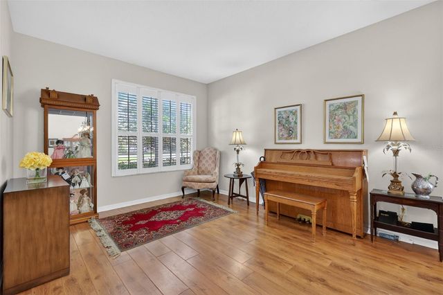 8051 SAINT JAMES WAY, Mount Dora, FL 32757