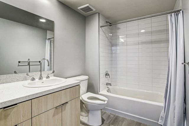 3113 Saint Charles Street 230, Houston, TX 77004