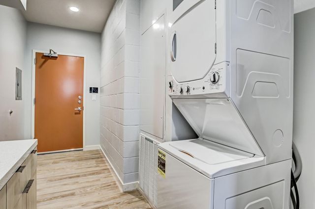 3113 Saint Charles Street 230, Houston, TX 77004