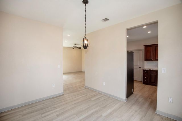 2314 Avenue G, Dickinson, TX 77539