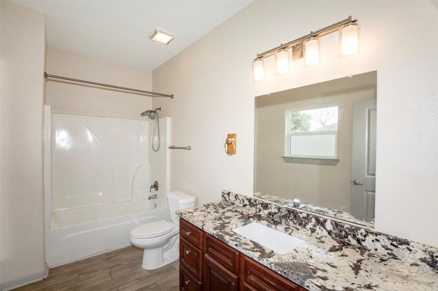 2314 Avenue G, Dickinson, TX 77539