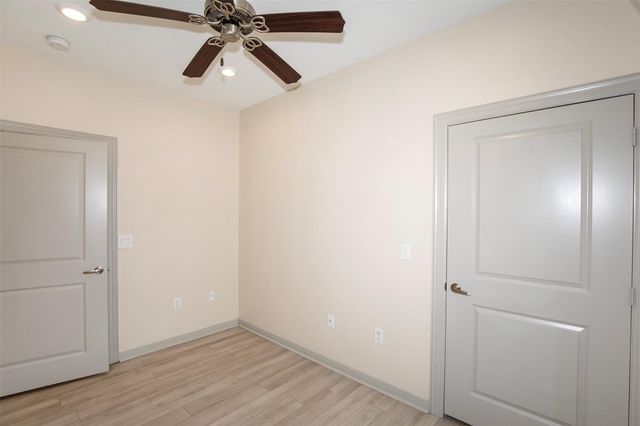 2314 Avenue G, Dickinson, TX 77539