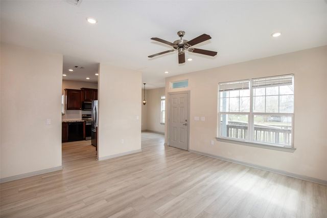 2314 Avenue G, Dickinson, TX 77539