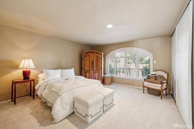 2266 9th Avenue, San Francisco, CA 94116