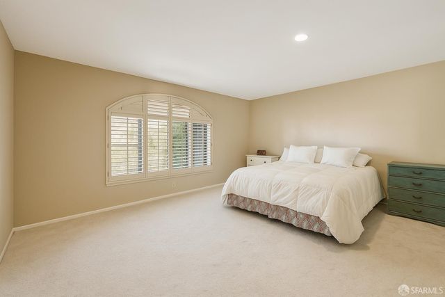 2266 9th Avenue, San Francisco, CA 94116