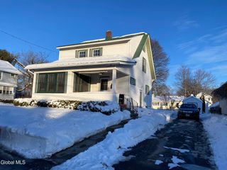 21 Vista Avenue, Colonie, NY 12110