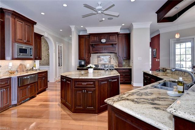 519 Sir George Percy RD, Williamsburg, VA 23185