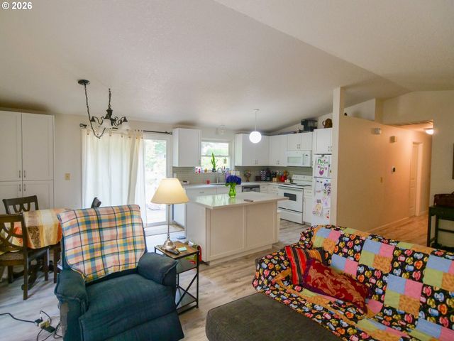 3635 Se 24TH Ct, Gresham, OR 97080