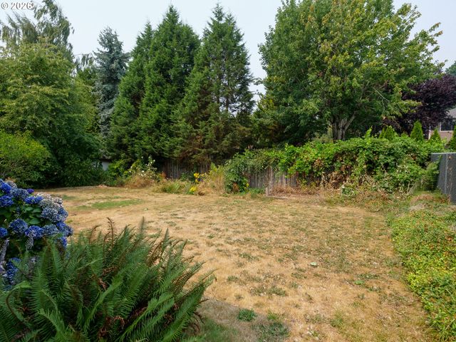 3635 Se 24TH Ct, Gresham, OR 97080