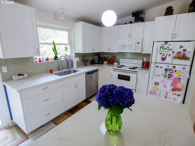 3635 Se 24TH Ct, Gresham, OR 97080