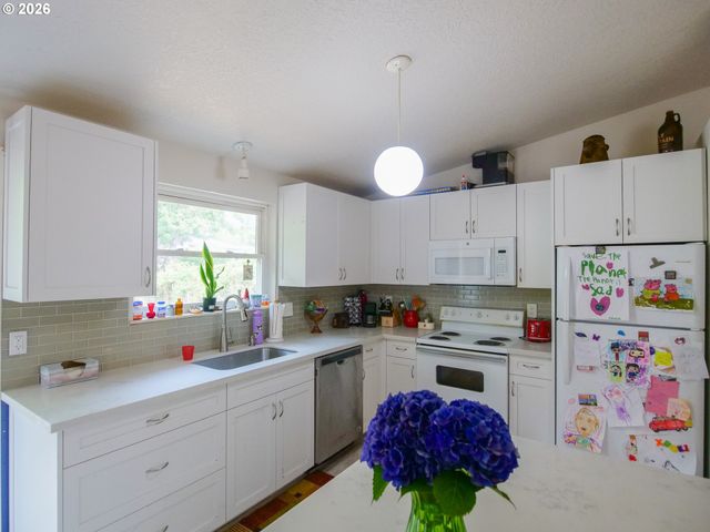 3635 Se 24TH Ct, Gresham, OR 97080