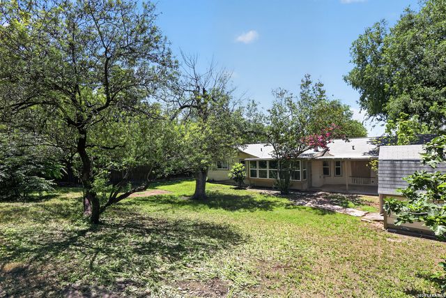 5615 BRANDEMERE DR, San Antonio, TX 78218