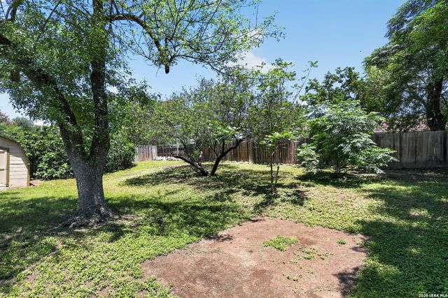 5615 BRANDEMERE DR, San Antonio, TX 78218