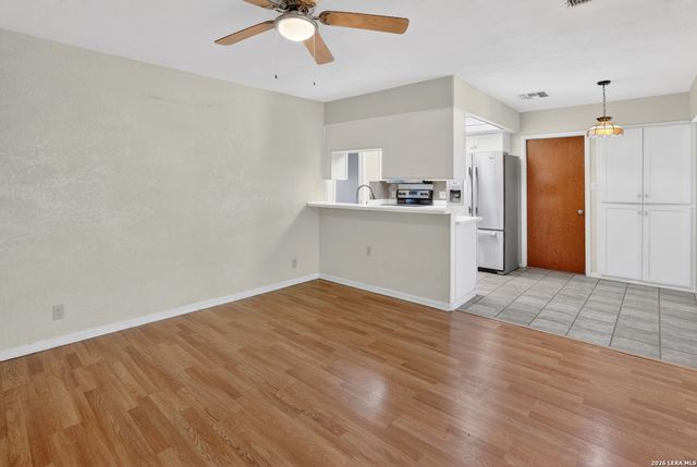 5615 BRANDEMERE DR, San Antonio, TX 78218