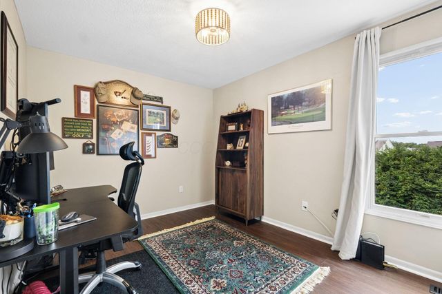 1955 Winding Hollow Drive, Grove City, OH 43123