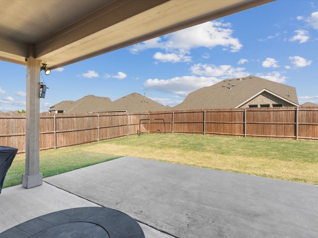 3455 Hidden Hollow Drive, Grand Prairie, TX 76065