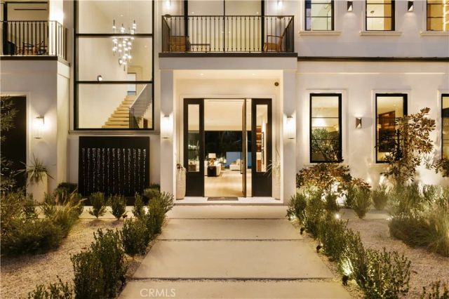 4634 Ethel Avenue, Sherman Oaks, CA 91423