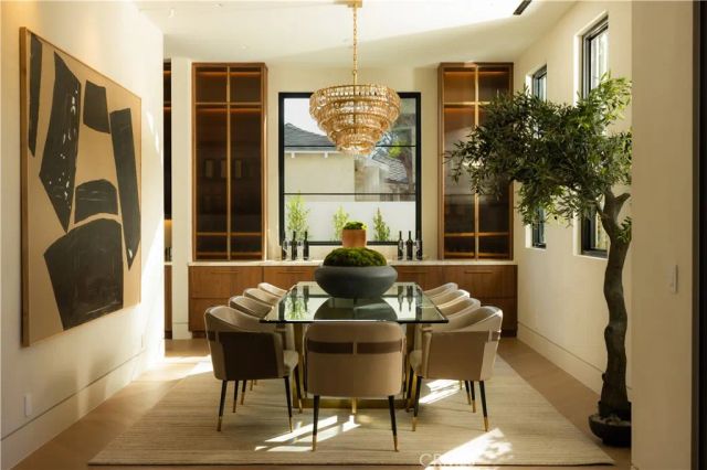 4634 Ethel Avenue, Sherman Oaks, CA 91423