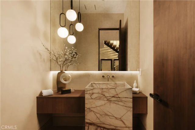 4634 Ethel Avenue, Sherman Oaks, CA 91423