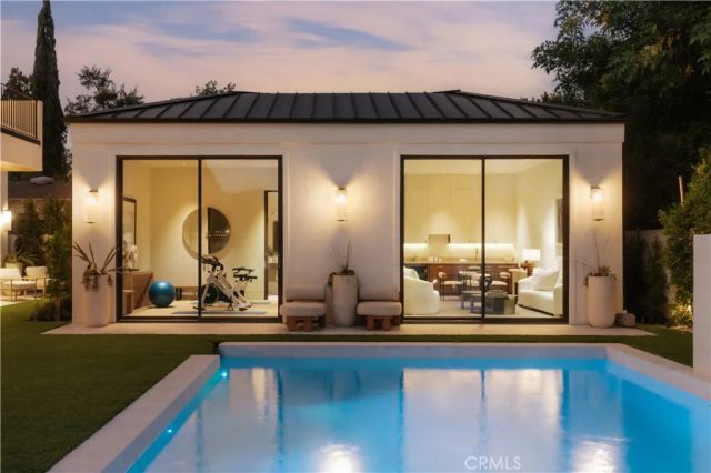 4634 Ethel Avenue, Sherman Oaks, CA 91423