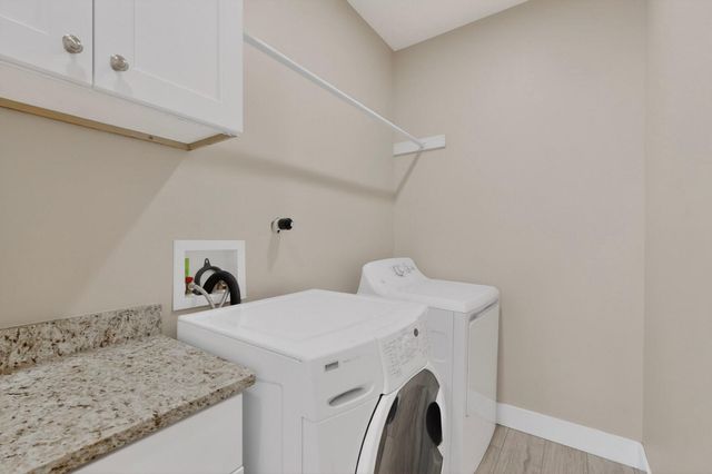 2527 Verde Road SW, Albuquerque, NM 87105