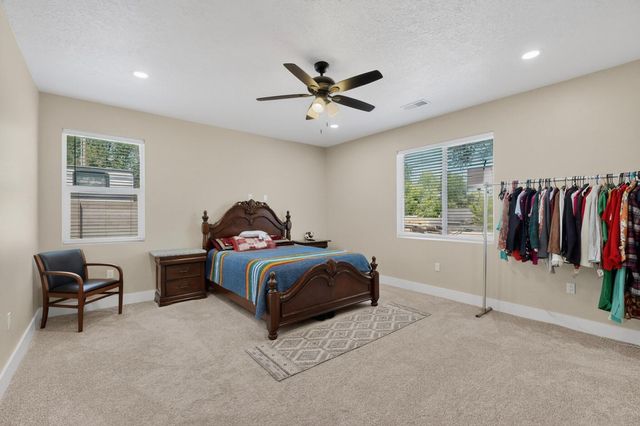 2527 Verde Road SW, Albuquerque, NM 87105