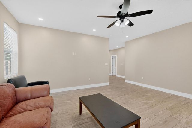 2527 Verde Road SW, Albuquerque, NM 87105