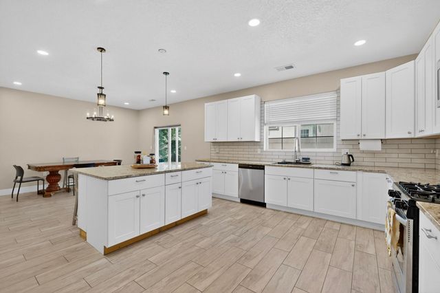 2527 Verde Road SW, Albuquerque, NM 87105