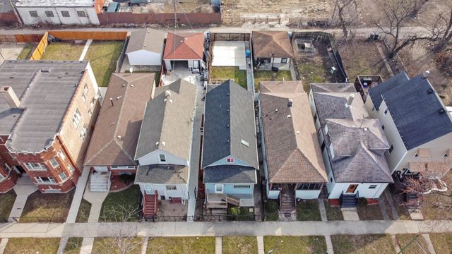 8443 S Green Street, Chicago, IL 60620