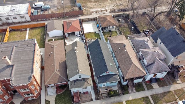 8443 S Green Street, Chicago, IL 60620