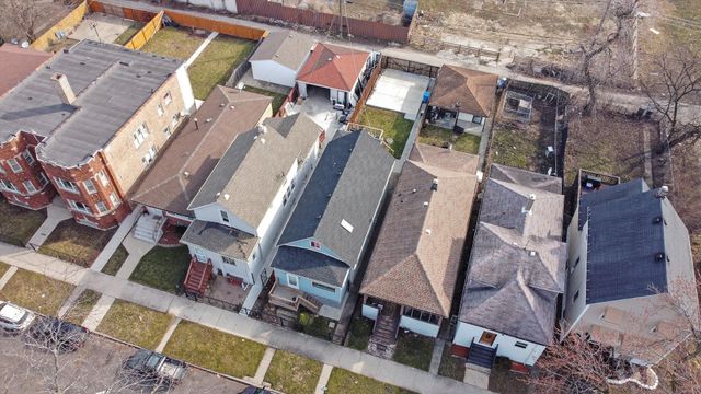 8443 S Green Street, Chicago, IL 60620