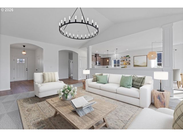 770 E MCKINLEY St, Carlton, OR 97111