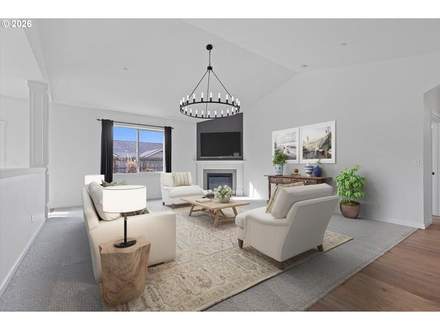 770 E MCKINLEY St, Carlton, OR 97111