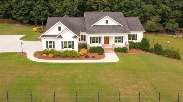 3810 N Sharon Church Road, Loganville, GA 30052