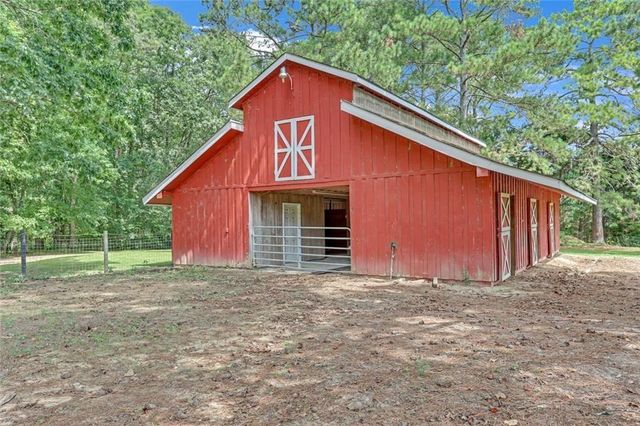 3810 N Sharon Church Road, Loganville, GA 30052