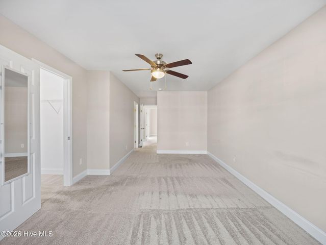 302 S Stingray Lane, Sneads Ferry, NC 28460