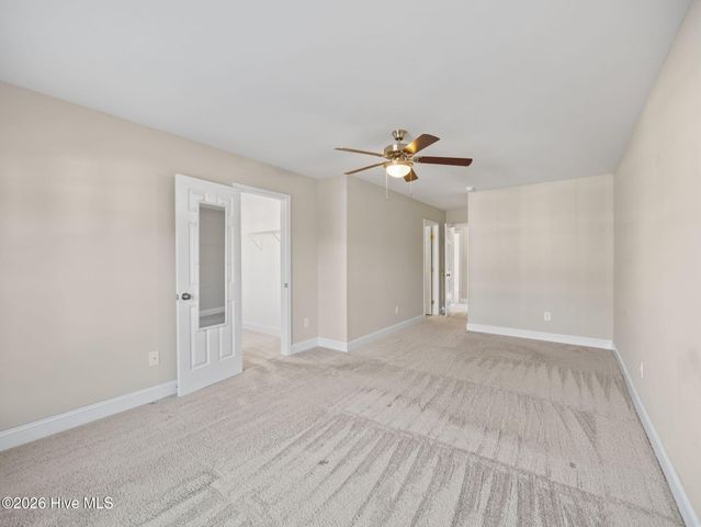302 S Stingray Lane, Sneads Ferry, NC 28460