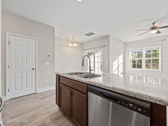 302 S Stingray Lane, Sneads Ferry, NC 28460