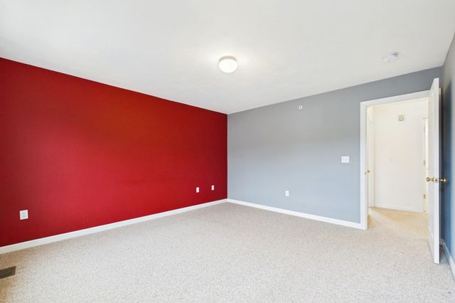 115 Boxberry Ln 115, Rockland, MA 02370
