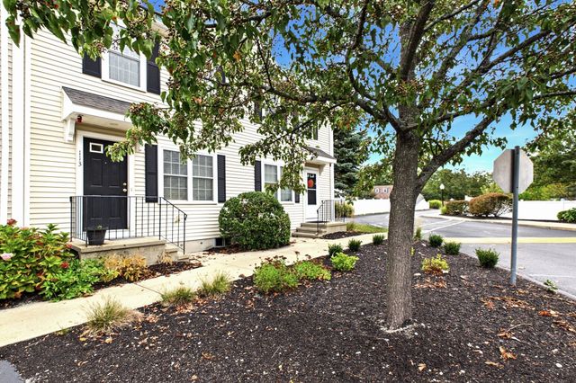 115 Boxberry Ln 115, Rockland, MA 02370