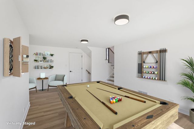 8135 W Rascher Avenue, Chicago, IL 60656