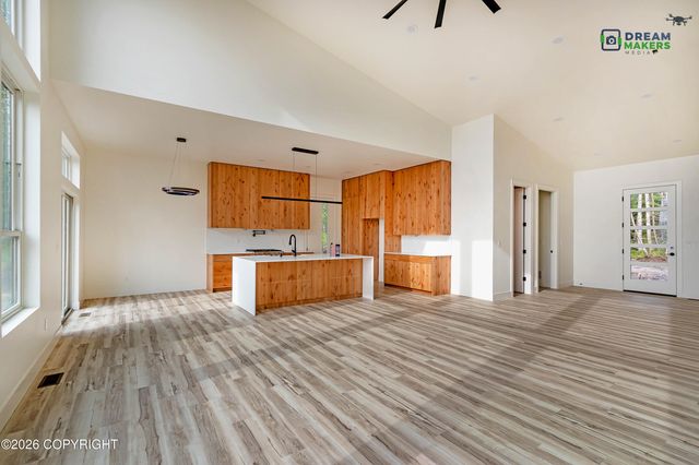 4870 W Christina Court, Wasilla, AK 99623