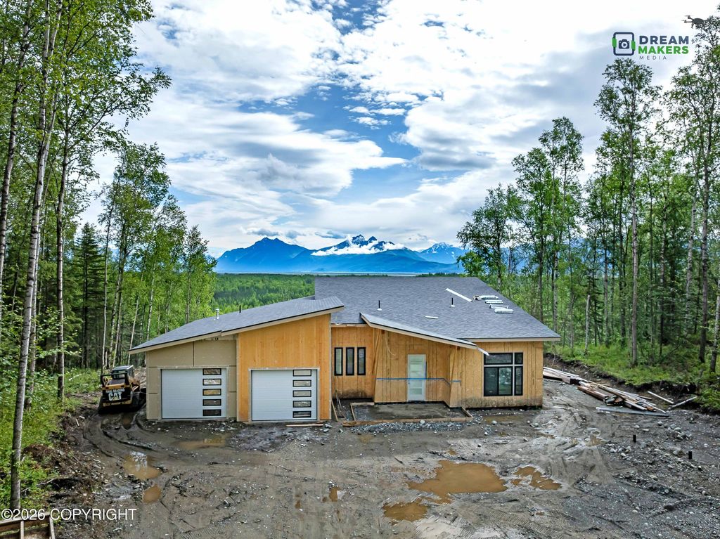 4870 W Christina Court, Wasilla, AK 99623