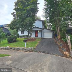 1108 ROCKINGHAM ST, Arlington, VA 22205